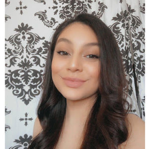 Meet your Posher, Roxanna